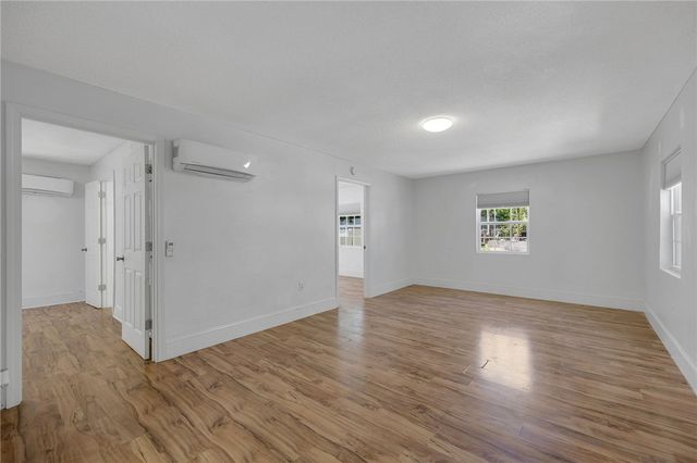 1616 Meadowbrook Circle, Anderson, SC 29624