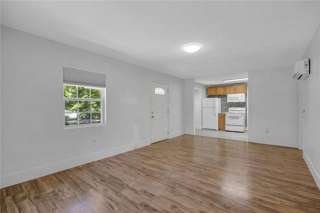 1616 Meadowbrook Circle, Anderson, SC 29624