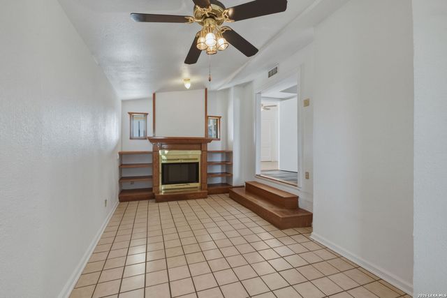 1459 winnipeg, San Antonio, TX 78225