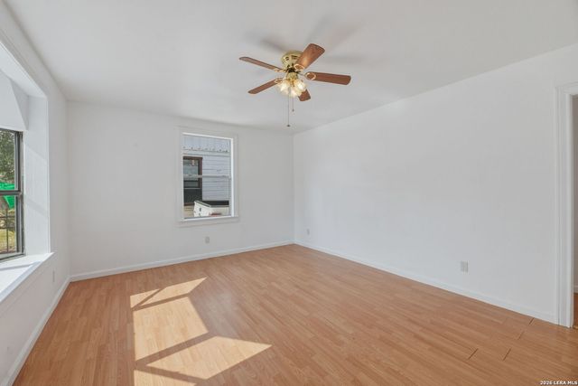 1459 winnipeg, San Antonio, TX 78225