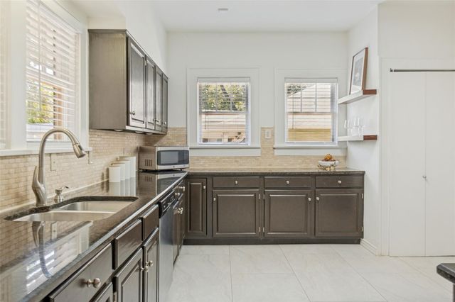 6106 Worth Street, Dallas, TX 75214