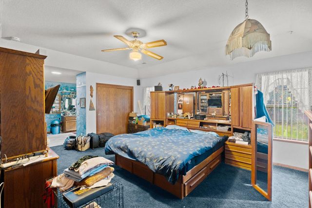 9028 Deleon Ct, Elk Grove, CA 95624