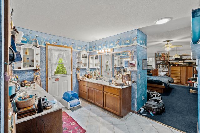 9028 Deleon Ct, Elk Grove, CA 95624