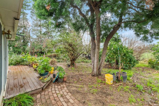 9028 Deleon Ct, Elk Grove, CA 95624