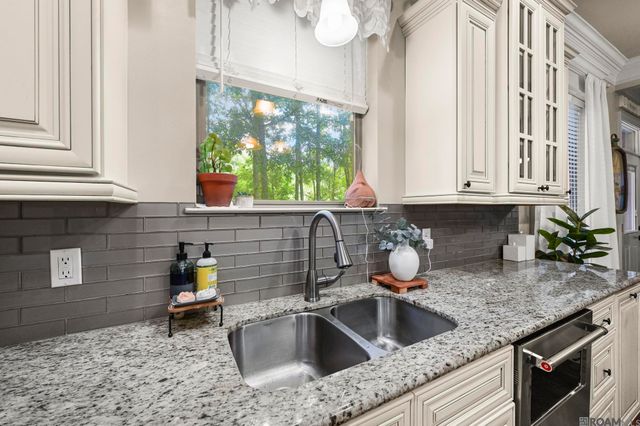 7429 Magnolia Garden Ct, Denham Springs, LA 70706