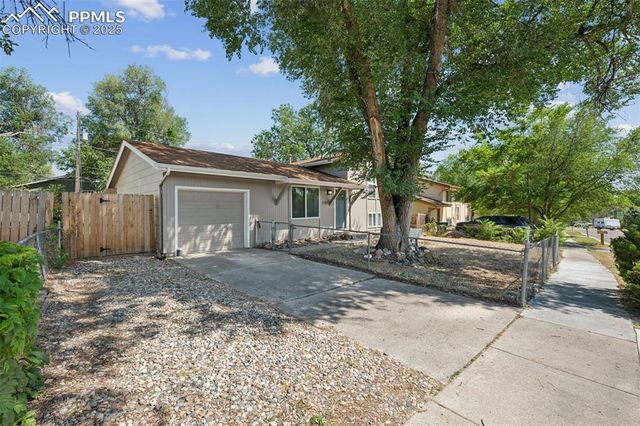 2123 Fernwood Drive, Colorado Springs, CO 80910