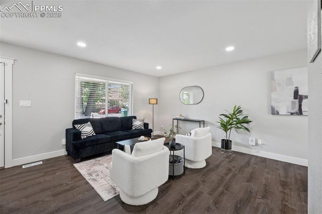 2123 Fernwood Drive, Colorado Springs, CO 80910