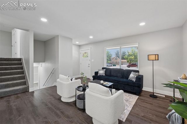 2123 Fernwood Drive, Colorado Springs, CO 80910