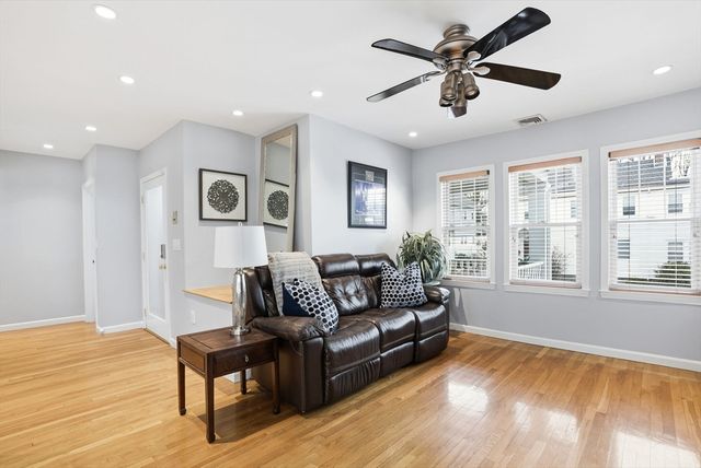 52 Boutwell 2, Boston, MA 02122