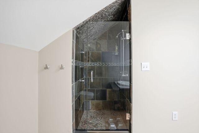 52 Boutwell 2, Boston, MA 02122