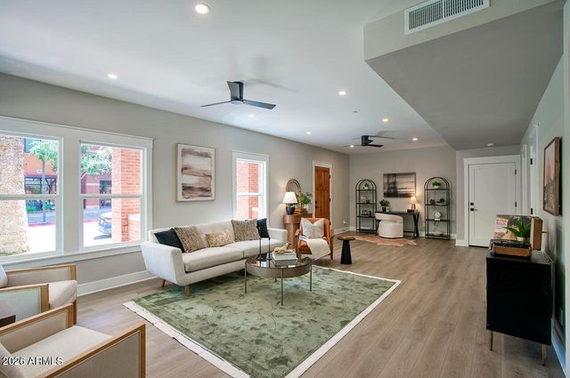 804 N 2ND Avenue, Phoenix, AZ 85003