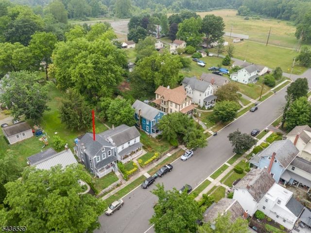 119 Wall St, Belvidere Twp., NJ 07823