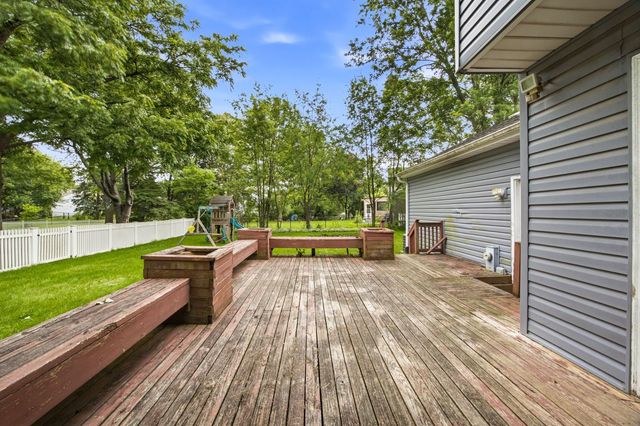 1359 Auburn Avenue, Naperville, IL 60565