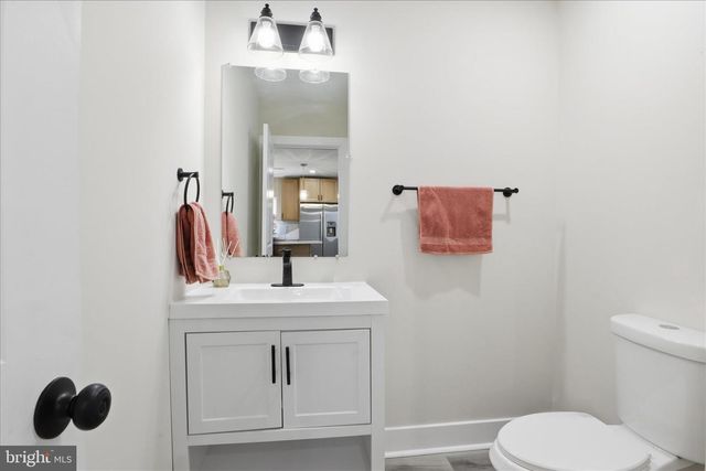 214 OAKWOOD RD, Dundalk, MD 21222