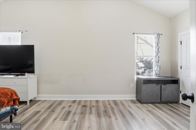 214 OAKWOOD RD, Dundalk, MD 21222