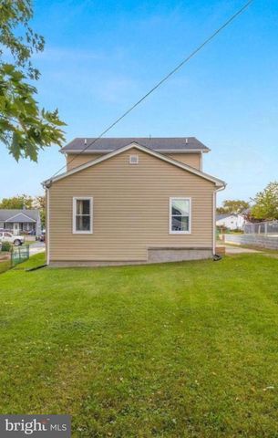 214 OAKWOOD RD, Dundalk, MD 21222