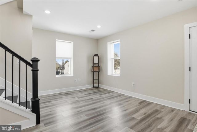 214 OAKWOOD RD, Dundalk, MD 21222