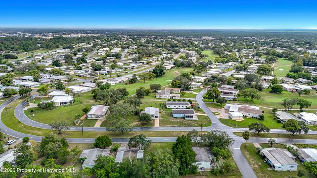 8583 Highpoint Boulevard, Brooksville, FL 34613