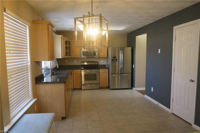 669 Pawleys ARCH, Virginia Beach, VA 23462
