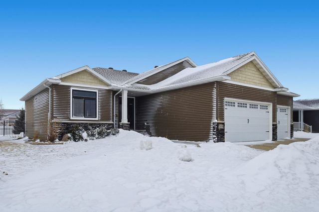 2614 6th Street W, West Fargo, ND 58078