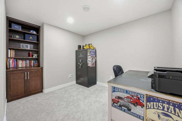 2614 6th Street W, West Fargo, ND 58078