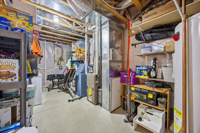 2614 6th Street W, West Fargo, ND 58078