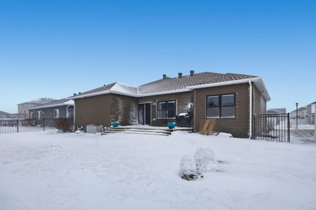 2614 6th Street W, West Fargo, ND 58078