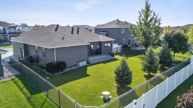 2614 6th Street W, West Fargo, ND 58078