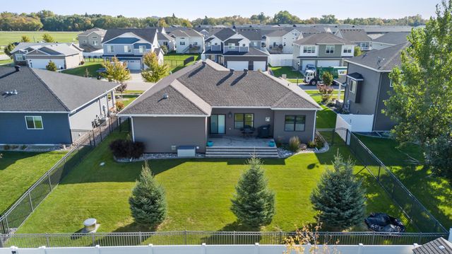 2614 6th Street W, West Fargo, ND 58078