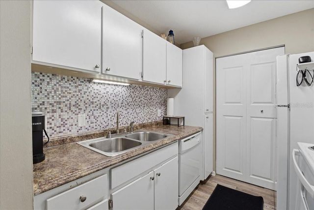 455 ALT 19 S 151, Palm Harbor, FL 34683