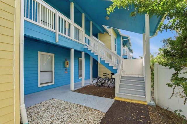 455 ALT 19 S 151, Palm Harbor, FL 34683