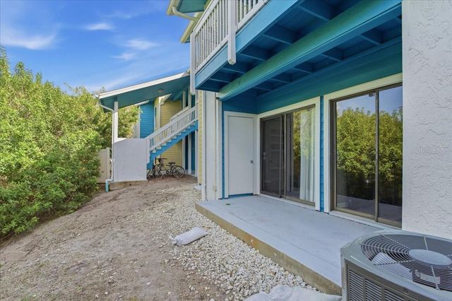 455 ALT 19 S 151, Palm Harbor, FL 34683