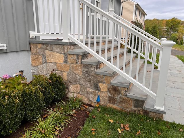 44 Cross Street, New Canaan, CT 06840