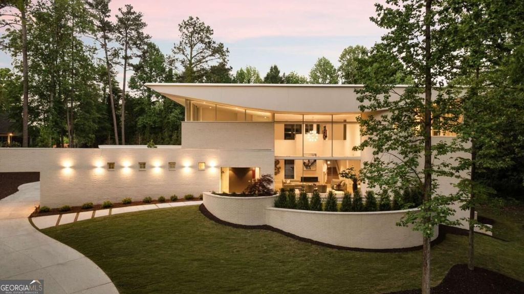 3619 Ivy Road, Atlanta, GA 30342 — exterior