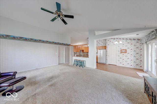 974 Ellington Circle, Greenwood, IN 46143