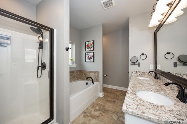 812 Beaumont Dr, Gonzales, LA 70737