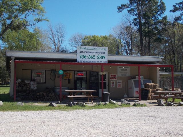 400 Driftwood Drive, Goodrich, TX 77335