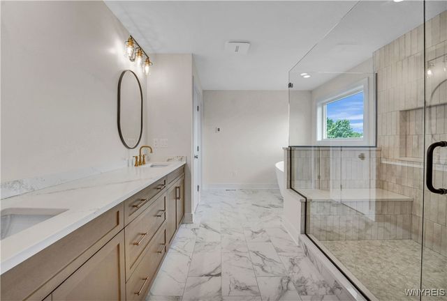 19 Kestrel Court, Orchard Park, NY 14127