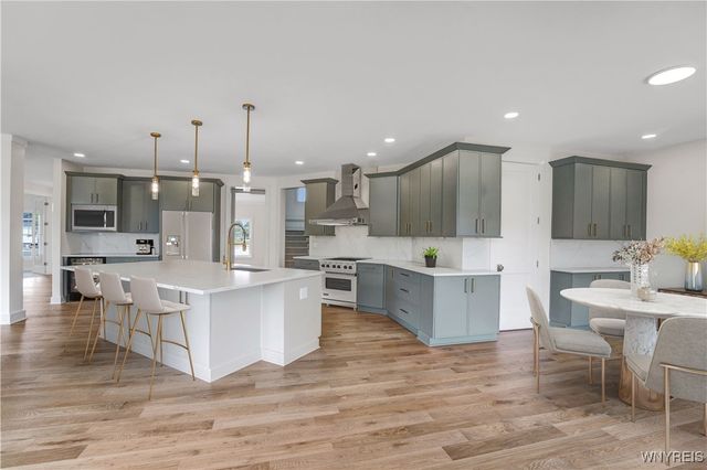 19 Kestrel Court, Orchard Park, NY 14127