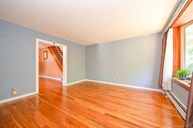 6953 73rd Place, Middle Village, NY 11379