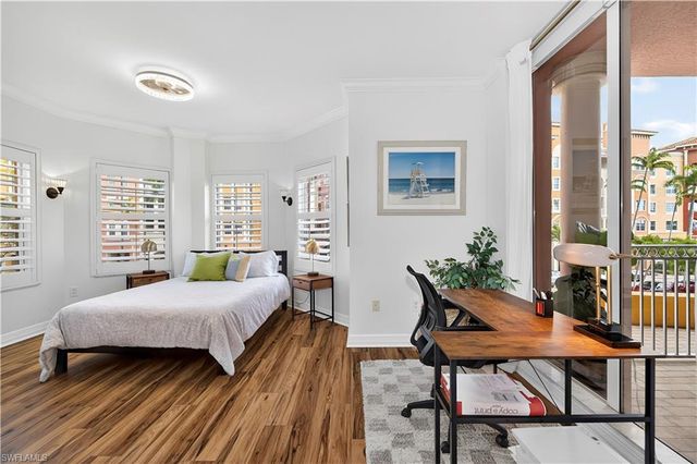 450 Bayfront PL 4202, Naples, FL 34102