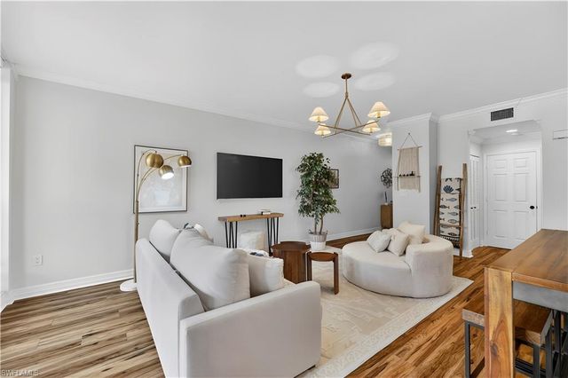 450 Bayfront PL 4202, Naples, FL 34102