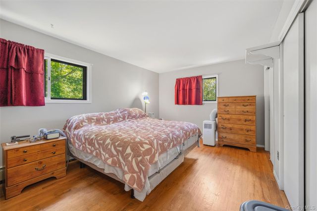 24 Dennis Drive, New Hampton, NY 10958
