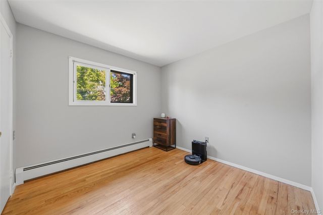 24 Dennis Drive, New Hampton, NY 10958