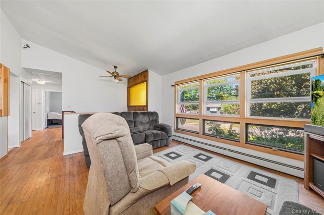 24 Dennis Drive, New Hampton, NY 10958