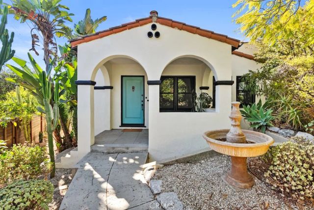 2130 Apex, Los Angeles, CA 90039