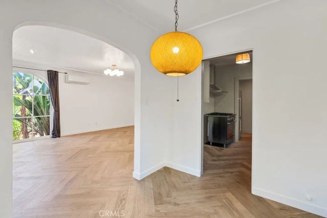 2130 Apex, Los Angeles, CA 90039