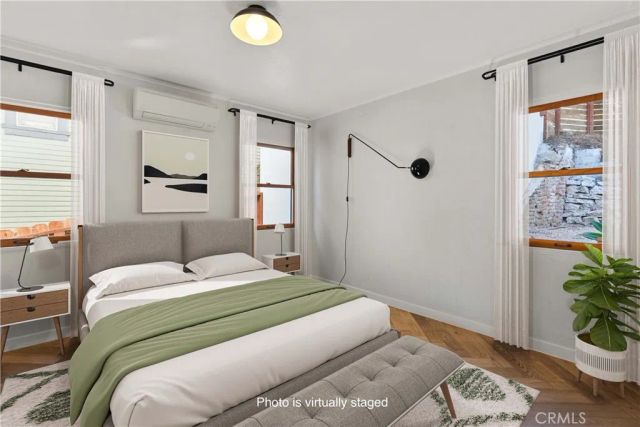 2130 Apex, Los Angeles, CA 90039