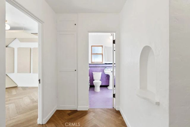 2130 Apex, Los Angeles, CA 90039