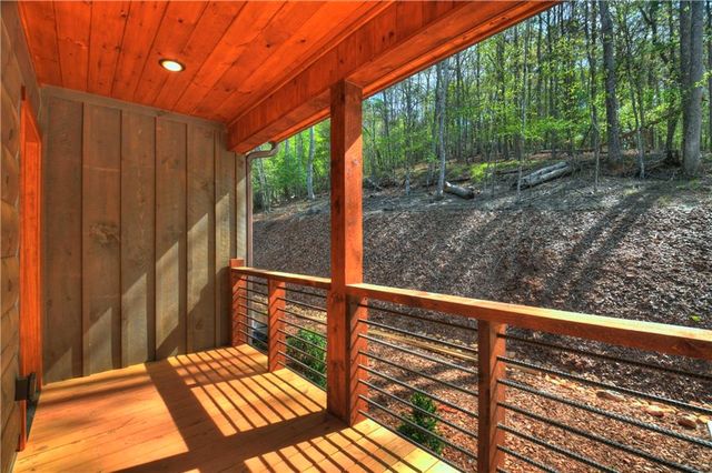 245 Moonstone Drive, Ellijay, GA 30540